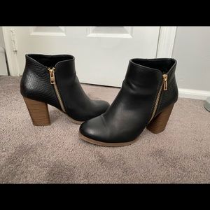 Black booties from call it spring … size 8